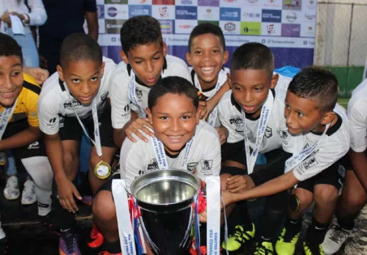 Tauro FC se lleva el título infantil de fútbol Torneo de Valores. /Foto Cortesía