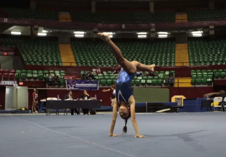La femenina competirá en cuatro aparatos, los varones en seis. /Foto Anayansi Gamez