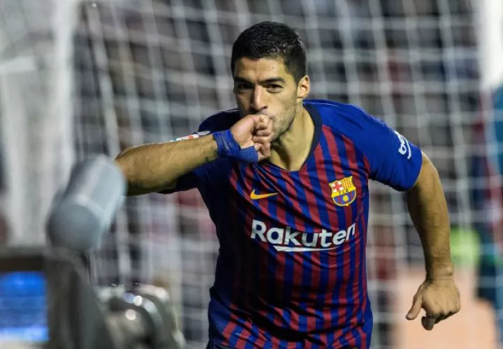 Suárez anotó el 3-2 a favor del Barcelona. /Foto EFE