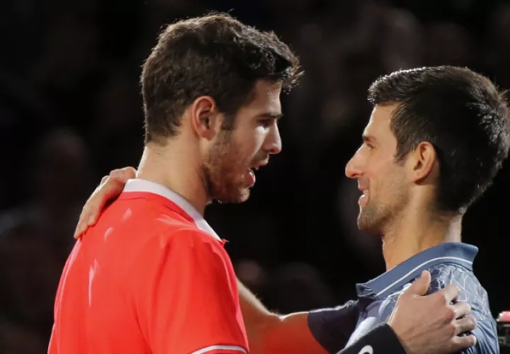 Novak Djokovic no le restó méritos a su rival, Karen Khachanov. /Foto AP