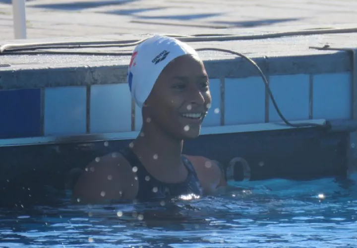Melody Brooms  se colgó la presea de oro en natación. /Foto Pandeportes