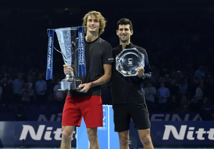 Zverev y  Djokovic /Foto EFE