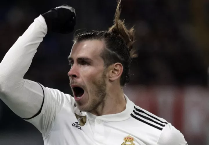 Gareth Bale, del Real Madrid, festeja su gol ante la Roma. /Foto AP