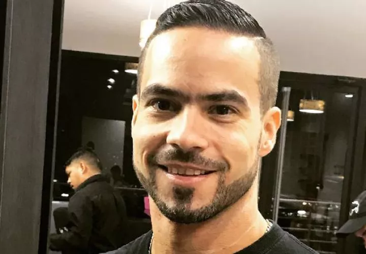 El pez muere por...