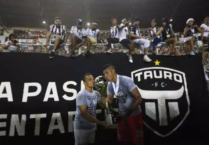 Jesús González (izq.) y Rolando Mosquera /Foto Anayansi Gamez