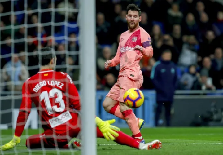 Lionel Messi anotó y dio una asistencia durante el partido. /Foto AP