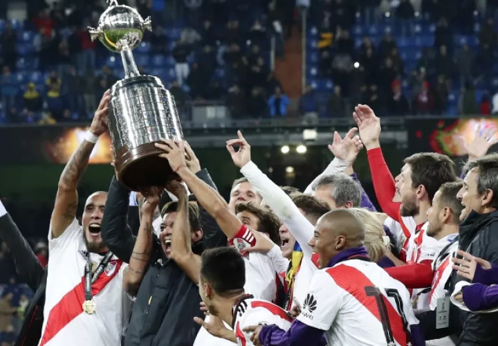 River Plate festeja el título de la Copa Libertadores. /Foto AP