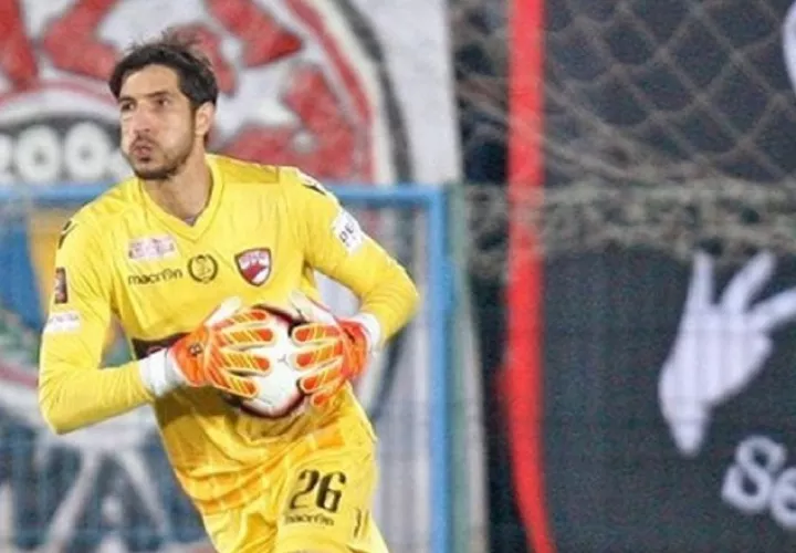 Jaime Penedo se despidió ayer de su club Dinamo de Bucarest. /Foto @jaimepenedo