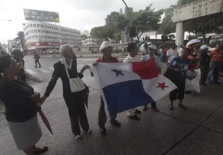 El diálogo entre la comisión y los jubilados se inició hace una semana. /Foto Roberto Barrios