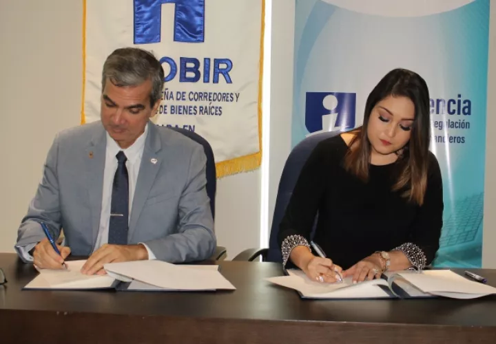Se comprometen a capacitar a los miembros de Acobir. /Foto Cortesía
