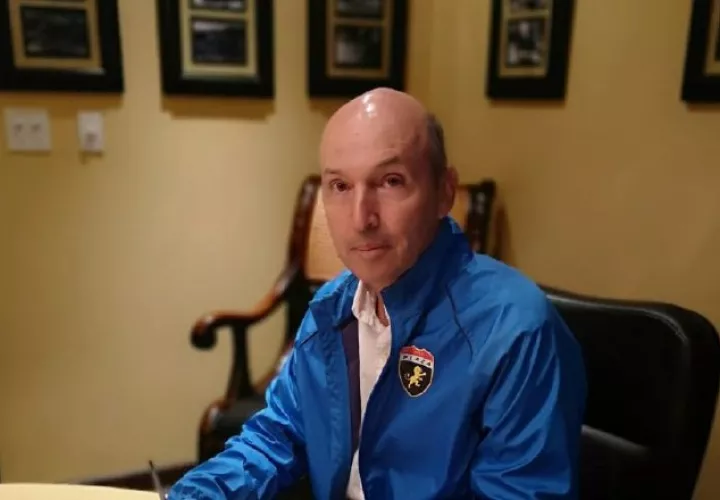 Javier Álvarez, técnico placino. /Foto @cdplazaamador