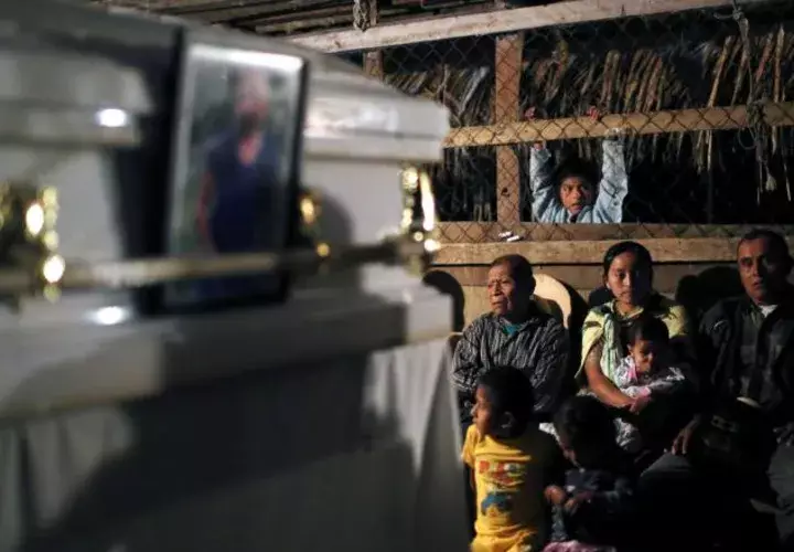 Familiares despiden a menor fallecido en la frontera de EE.UU. EFE