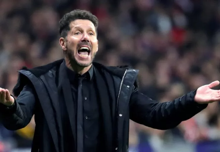 Simeone tiene al Atlético Madrid segundo de la tabla. EFE