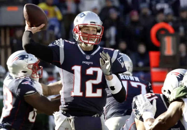 Tom Brady de los Patriots. /Foto AP