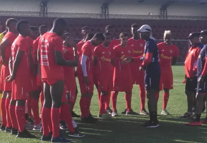 Jorge Dely Valdés estará al frente del equipo sub-20 en el mundial de Polonia. /Foto @Fepafut