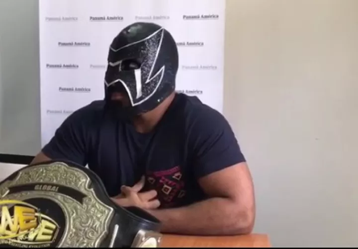 King Shemac es el campeón de la GWE. /Foto Cortesía