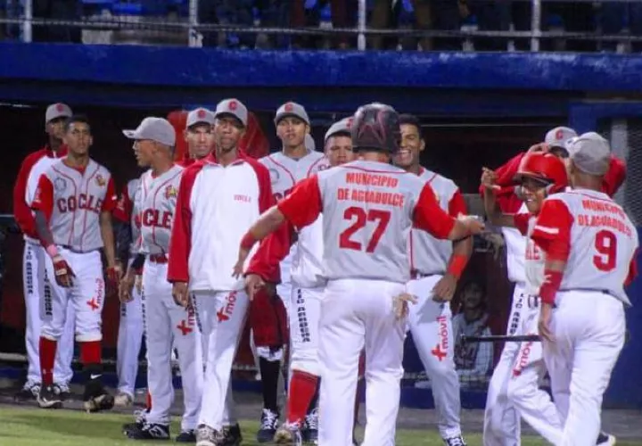 Coclé defiende su corona en el Campeonato Juvenitl de Béisbol. /Foto Fedebeis