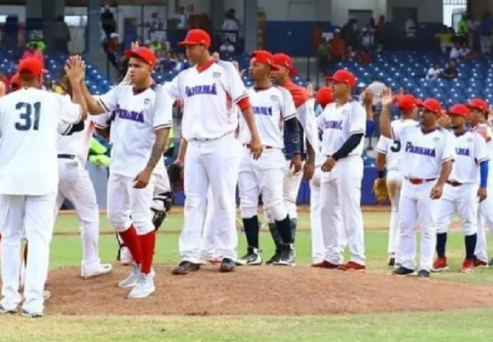 El béisbol panameño debe buscar en Brasil, su boleto a los Juegos Panamericanos en Lima 2019. Archivo 