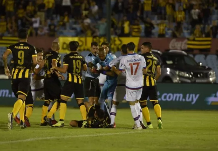 Luis "Manotas" Mejía se disculpó por su comportamiento.