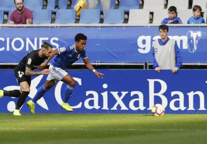 Edgar Yoel Bárcenas, jugador de Real Oviedo. @RealOviedo