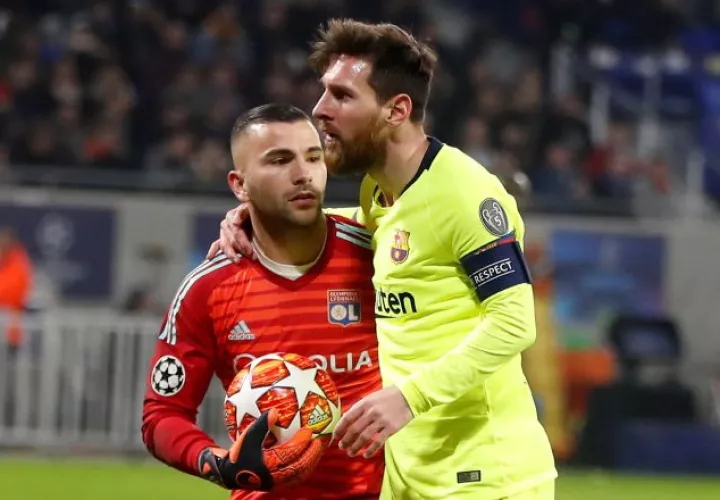 Anthony Lopes y Messi EFE