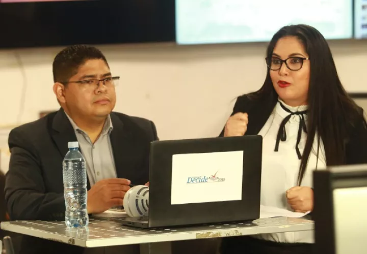 La diputada del PRD fue invitada por "Panamá América" para dar sus impresiones sobre el debate. Adiel Bonilla