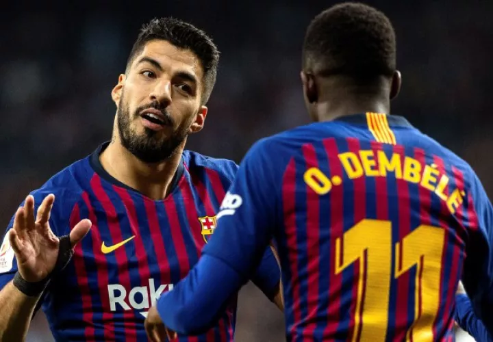 Luis Suárez lideró la goleada del Barcelona  en el Santiago Bernabéu. EFE