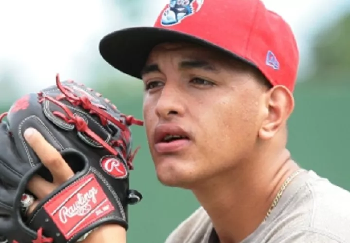 Severino González, tras recibir  algunas ofertas, finalmente jugará para Veraguas. Grupo Epasa
