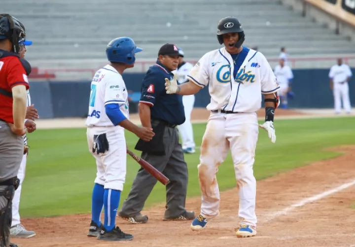 Víctor Moscote sonó imparable a la hora buena. Anayansi Gamez