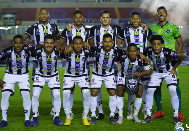 Tauro supo reaccionar ante el marcador adverso. LPF