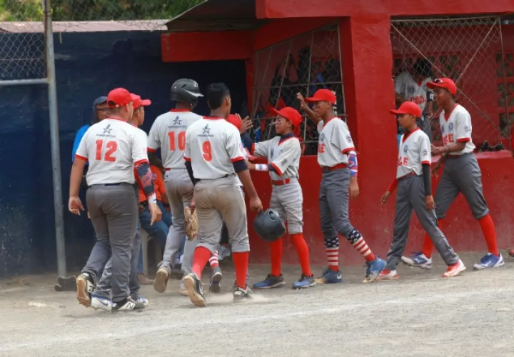Coclé registró marca de 4-1 como segundo clasificado del Grupo B. Anayansi Gamez