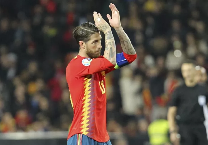 Sergio Ramos marcó de penal.