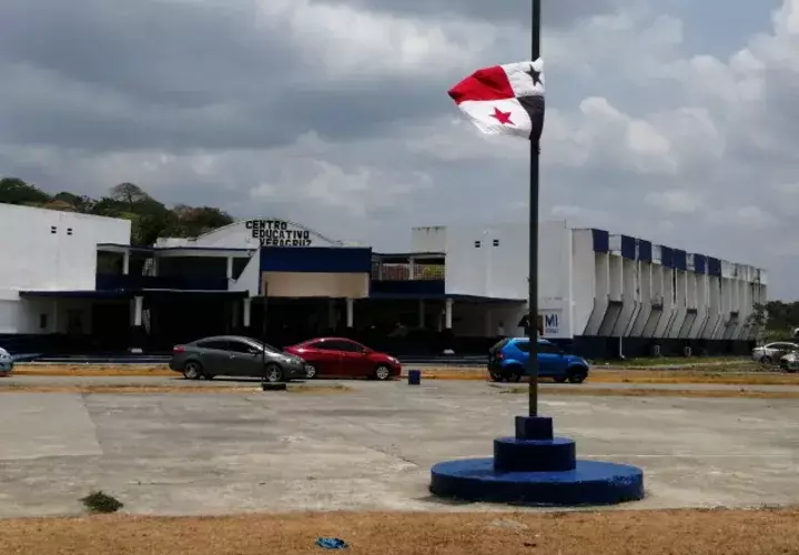 Escuela en la que una de las víctimas era directora. Eric Montenegro 