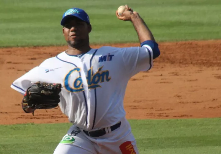 Julio Denis lució intratable en la ronda regular.