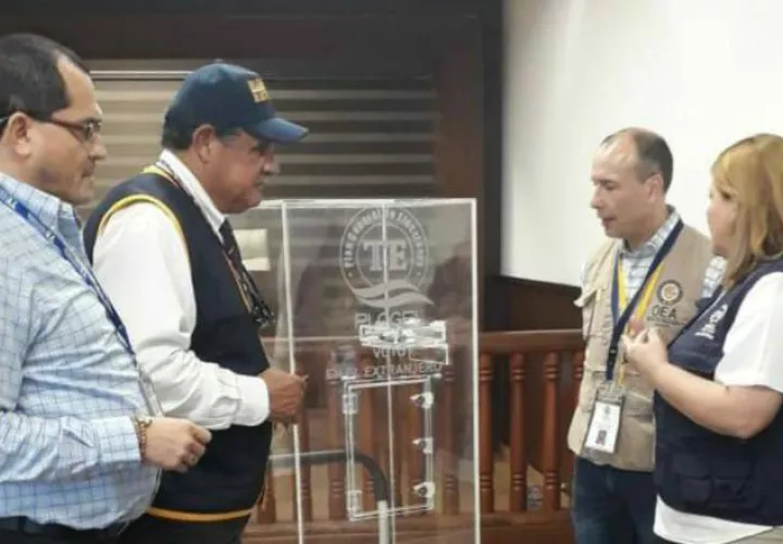 La votación se dio por internet y los resultados se sabrán mañana. Cortesía