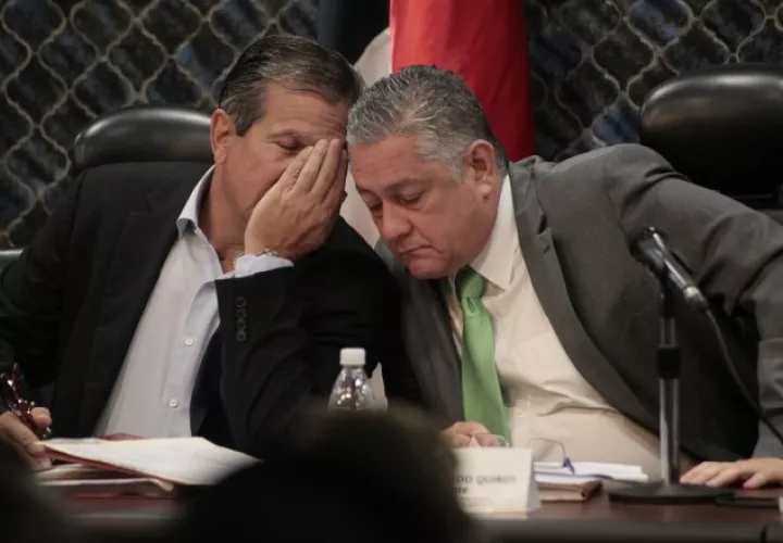 Los diputados Varela y Quirós son dos de los grandes perdedores en estas elecciones.