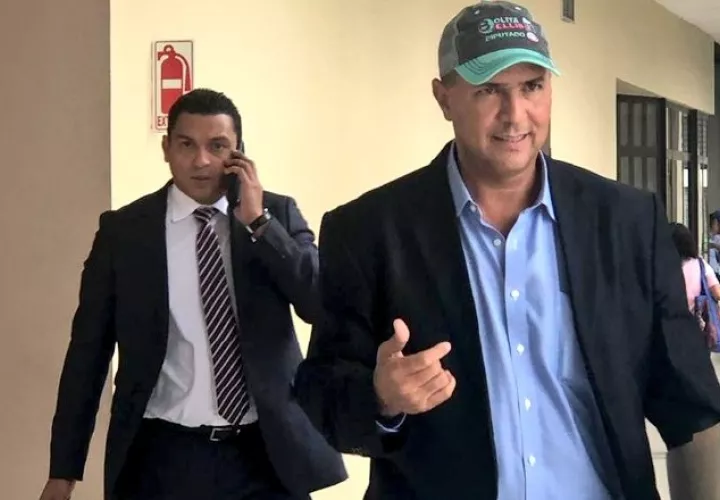 Ellis interpuso ayer la impugnación. Cortesía