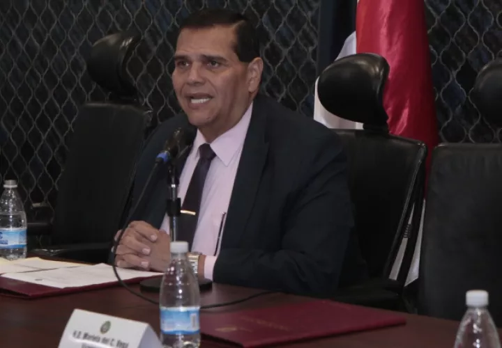 Sergio Gálvez preside la Comisión de Credenciales.
