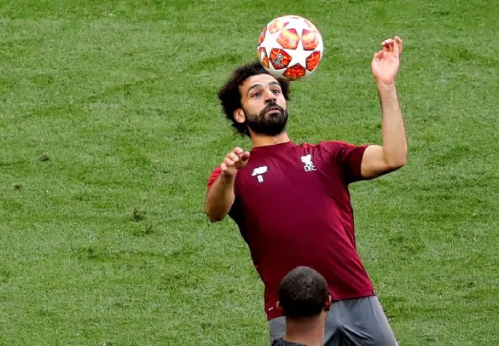Mohamed Salah se siente más optimista para la final de este año, tras perder ante el Real Madrid en 2018. EFE