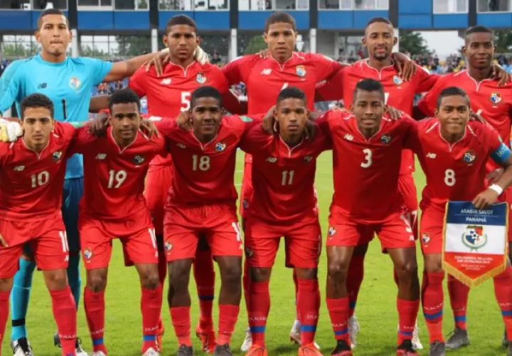 Panamá enfrentará a Ucrania. @Fepafut