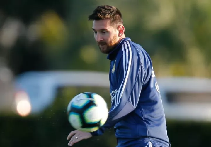 Messi no puso de candidata a Argentina. Foto EFE