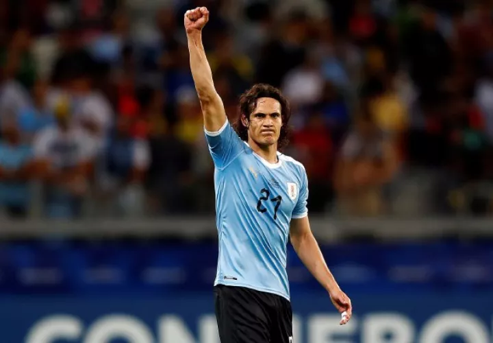 Cavani anotó un gol. EFE