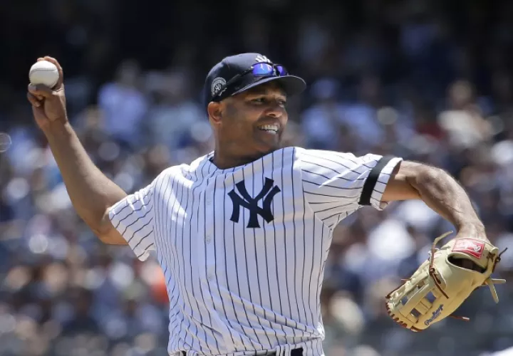 Mariano Rivera jugó toda su carrera con los Yanquis, con los que ganó cinco títulos. AP