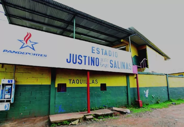 El estadio está en el abandono.