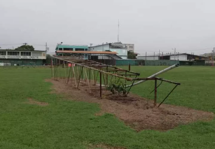 El estadio Justino Salinas está en el abandono desde 2017, cuando fue cerrado por la caída de la parte de un muro. Cortesía