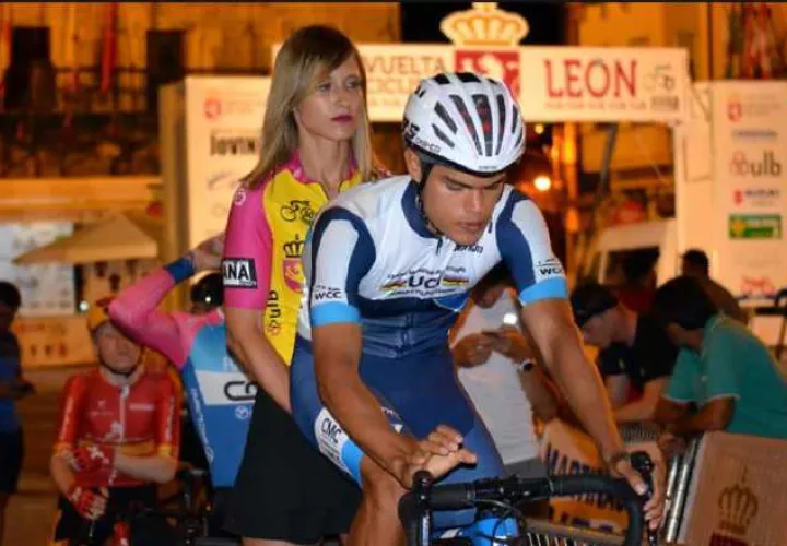 Carlos Ariel Samudio corre en el UCI Team. Foto Cortesía