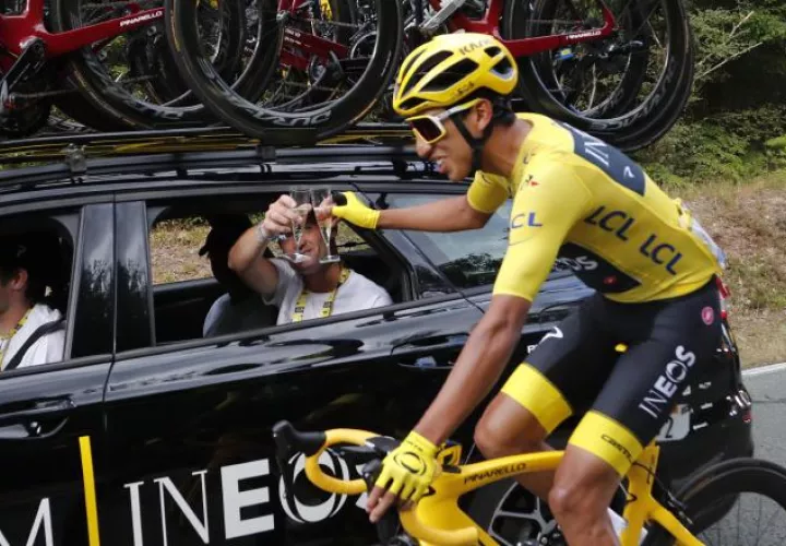 Egan Bernal incluso pensó en dejar el ciclismo. EFE