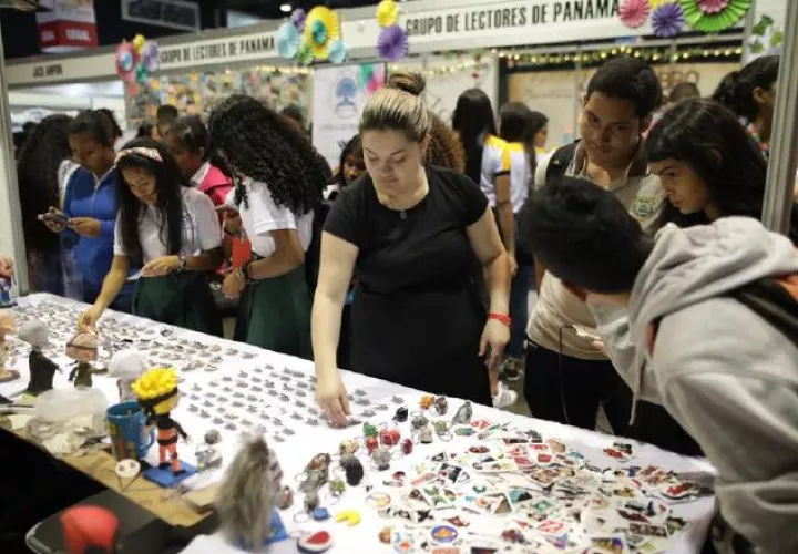 En la  XV Feria Internacional del Libro de Panamá, en Atlapa, hay propuestas para todos. Foto: Aurelio Herrera Suira.