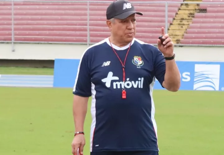 Américo Gallego también incorporará a Armando Cooper en los trabajos de la selección. @Fepafut