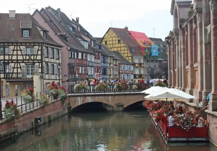 1.  Vista de los canales de Colmar. 